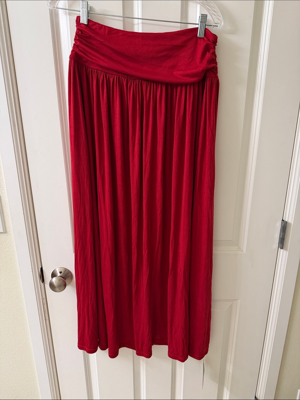 HALARA Red Gathered Waist Maxi Skirt